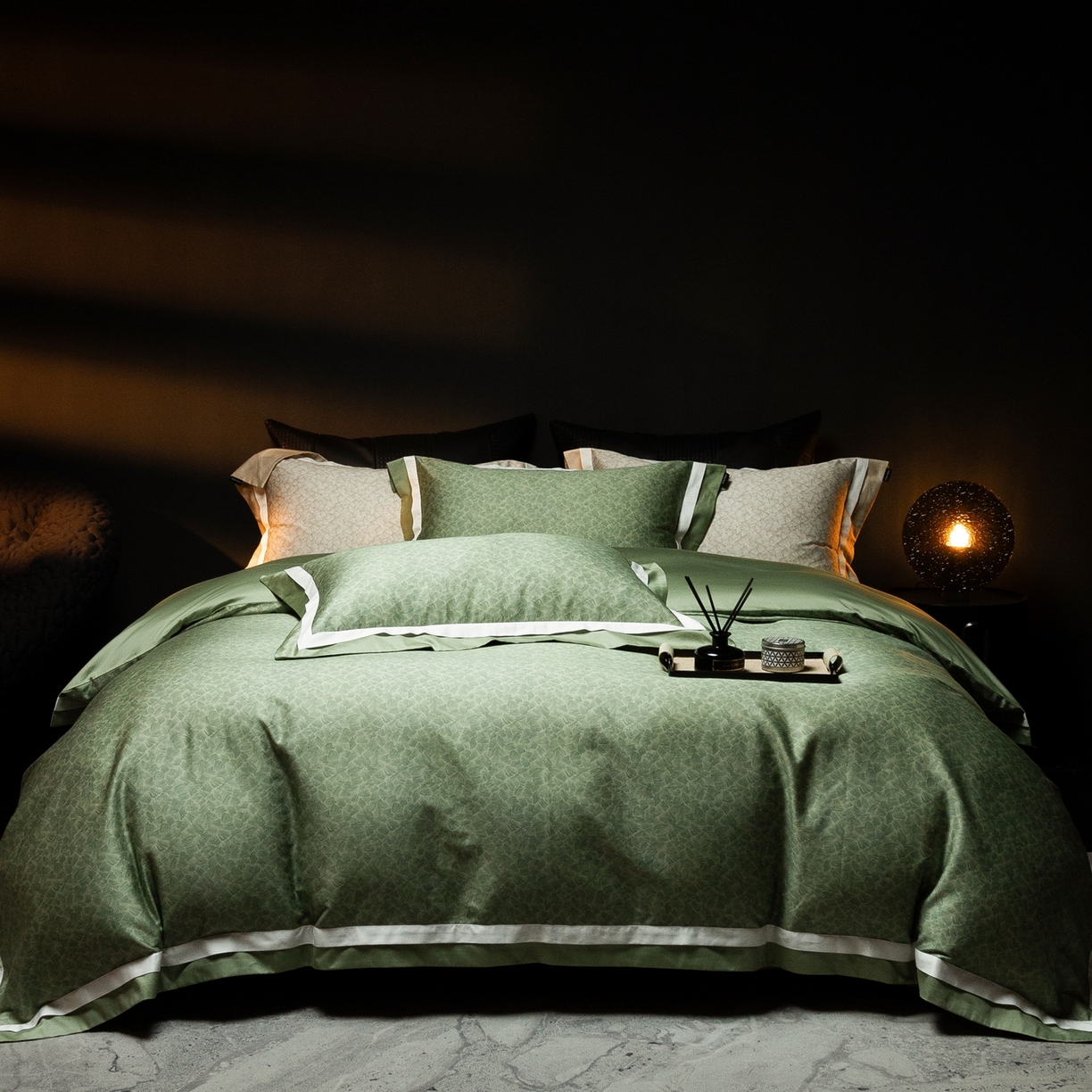 91家纺网 家纺一手货源 找家纺 ONE TWO ONE 121 2025新款高支高密全棉贡缎长绒精工细作工艺款-观雪【会员减-20】  控价 498 -518 观雪-绿