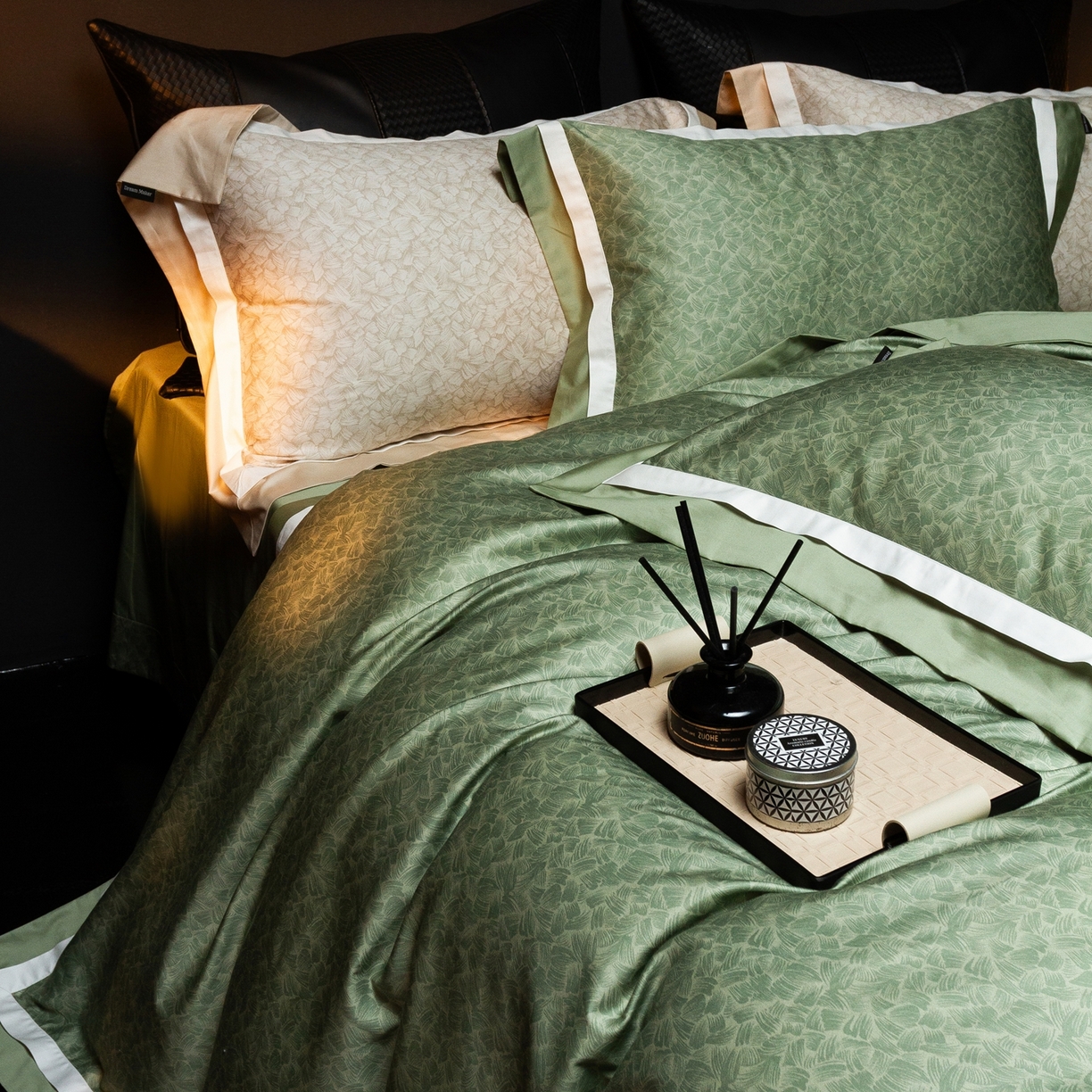 91家纺网 家纺一手货源 找家纺 ONE TWO ONE 121 2025新款高支高密全棉贡缎长绒精工细作工艺款-观雪【会员减-20】  控价 498 -518 观雪-绿