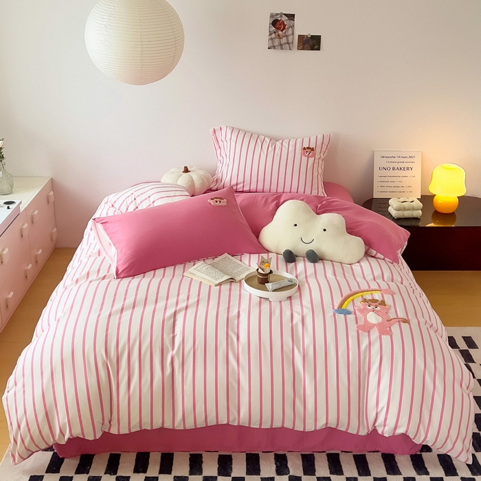 梵克保罗 2025新款卡通水洗棉毛巾绣四件套 彩虹龙-粉条纹