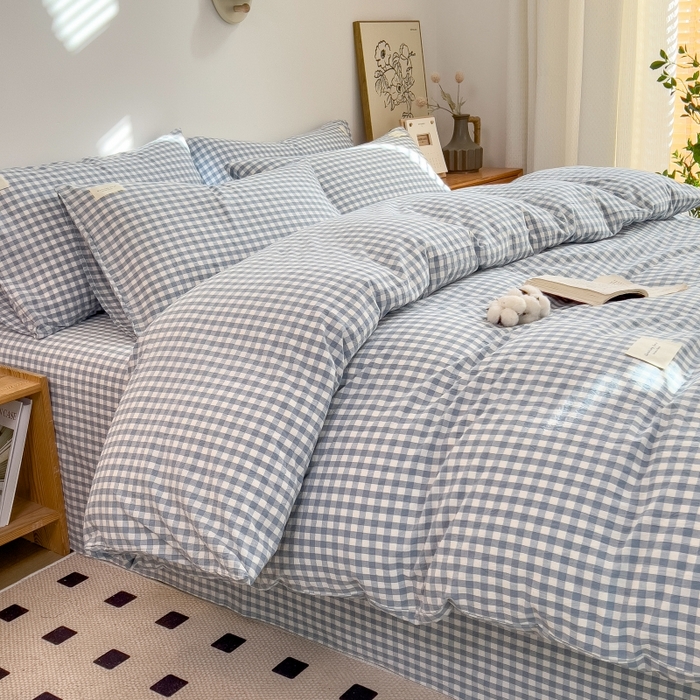 91家纺网 家纺一手货源 找家纺 梵克保罗 2025新款无印风四件套系列 天蓝小格-床单款