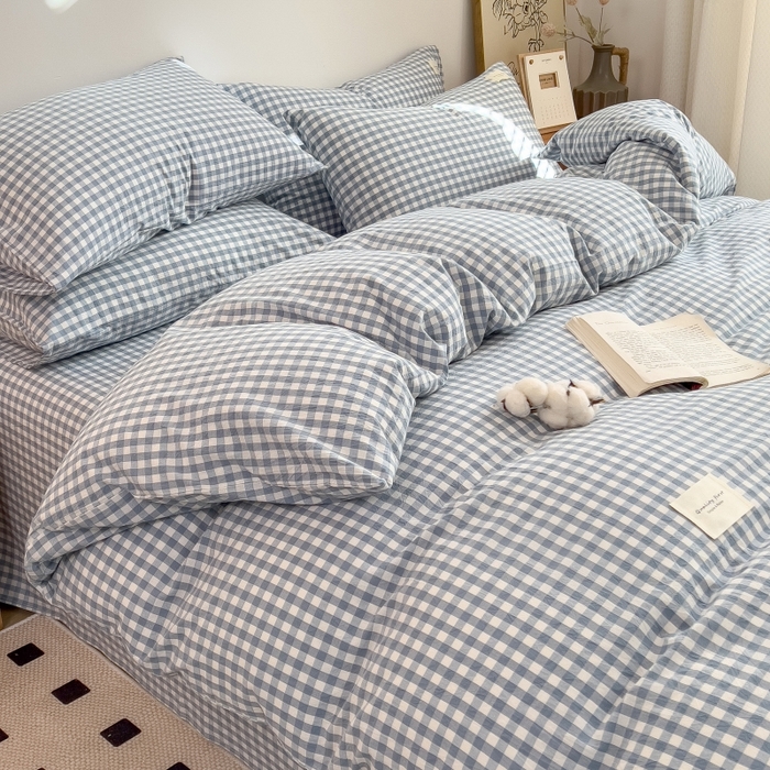 91家纺网 家纺一手货源 找家纺 梵克保罗 2025新款无印风四件套系列 天蓝小格-床单款