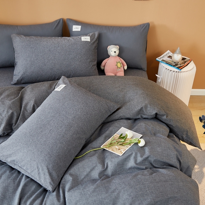 91家纺网 家纺一手货源 找家纺 梵克保罗 2025新款无印风四件套系列 低调灰-床笠款