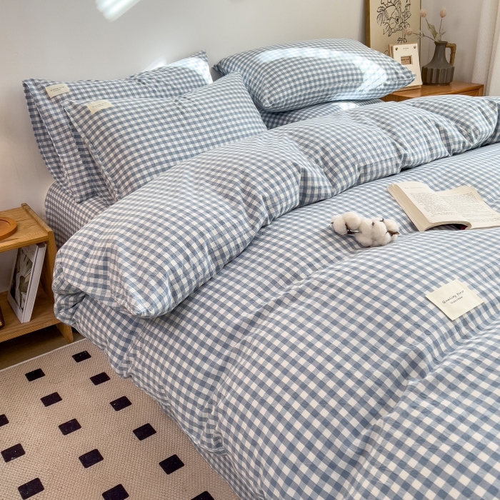 91家纺网 家纺一手货源 找家纺 梵克保罗 2025新款无印风四件套系列 天蓝小格-床单款