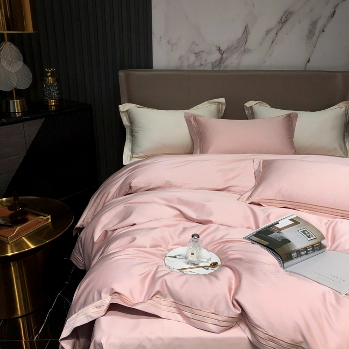 91家纺网 家纺一手货源 找家纺 梵克保罗 2025春夏新款全棉长绒棉100支三线绣刺绣四件套 儒雅粉