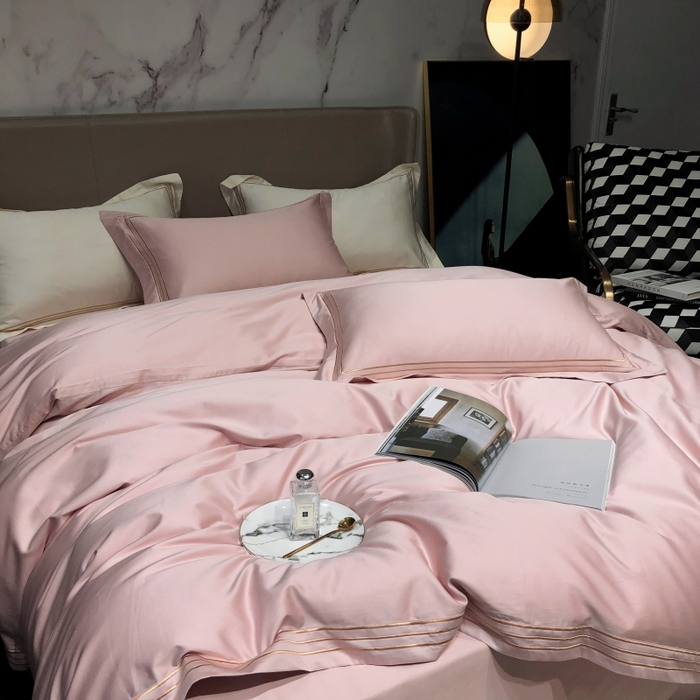 91家纺网 家纺一手货源 找家纺 梵克保罗 2025春夏新款全棉长绒棉100支三线绣刺绣四件套 儒雅粉