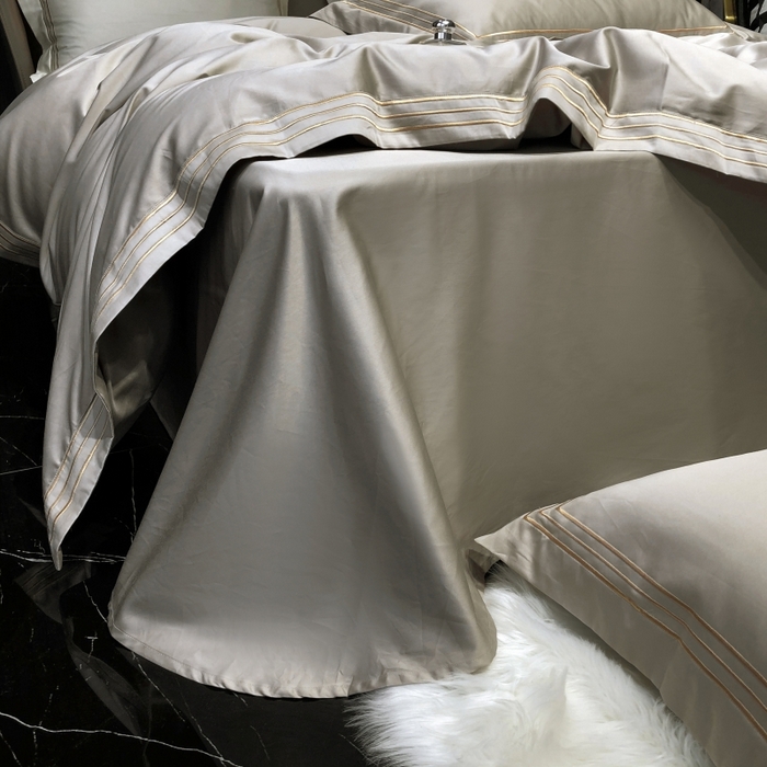 91家纺网 家纺一手货源 找家纺 梵克保罗 2025春夏新款全棉长绒棉100支三线绣刺绣四件套 宫廷咖