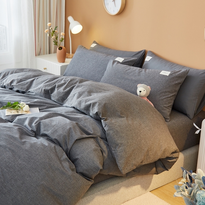 91家纺网 家纺一手货源 找家纺 梵克保罗 2025新款无印风四件套系列 低调灰-床笠款