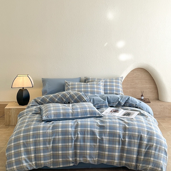 91家纺网 家纺一手货源 找家纺 梵克保罗 2025新款无印风四件套系列 天蓝中格-床单款