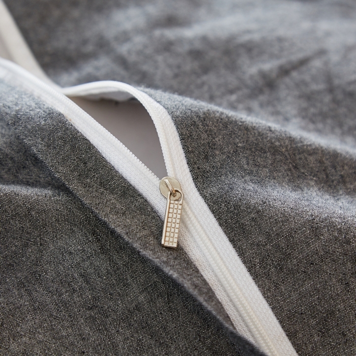 91家纺网 家纺一手货源 找家纺 梵克保罗 2025新款无印风四件套系列 低调灰-床笠款