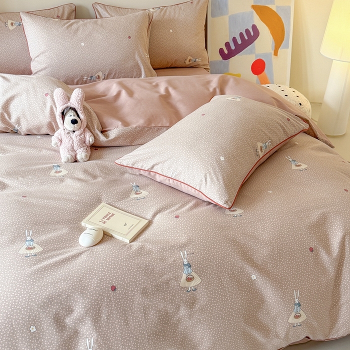 91家纺网 家纺一手货源 找家纺 梵克保罗 2025新款全棉嵌绳四件套 兔兔小姐