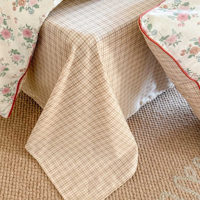 91家纺网 家纺一手货源 找家纺 梵克保罗 2025新款全棉嵌绳四件套 花千朵