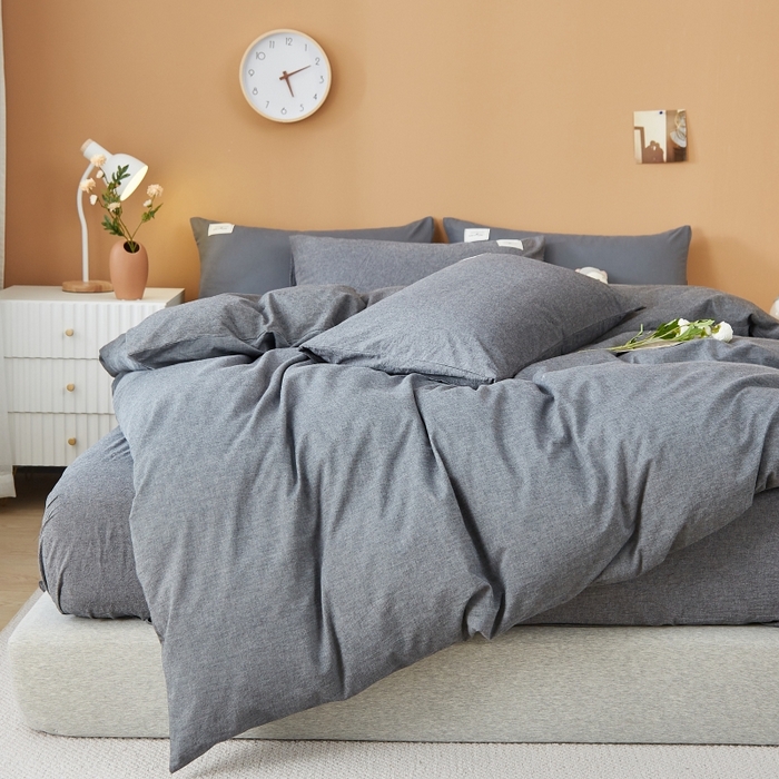 91家纺网 家纺一手货源 找家纺 梵克保罗 2025新款无印风四件套系列 低调灰-床笠款