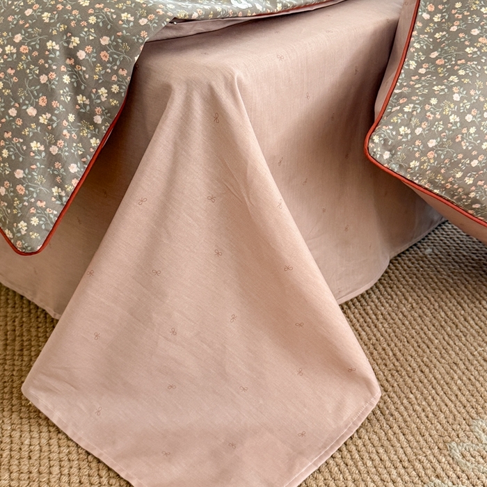 91家纺网 家纺一手货源 找家纺 梵克保罗 2025新款全棉嵌绳四件套 查理兔