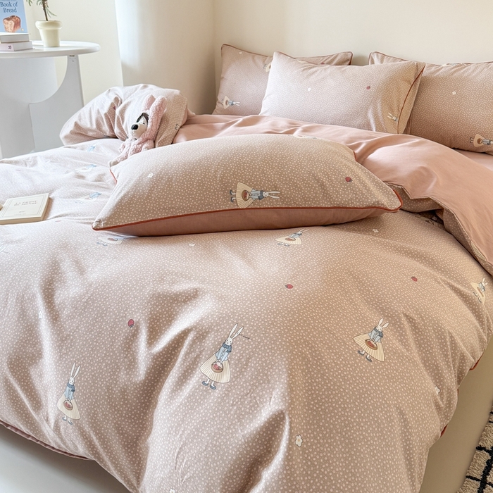 91家纺网 家纺一手货源 找家纺 梵克保罗 2025新款全棉嵌绳四件套 兔兔小姐