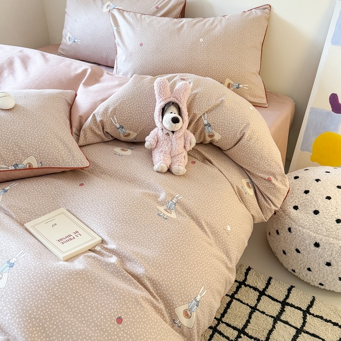 91家纺网 家纺一手货源 找家纺 梵克保罗 2025新款全棉嵌绳四件套 兔兔小姐