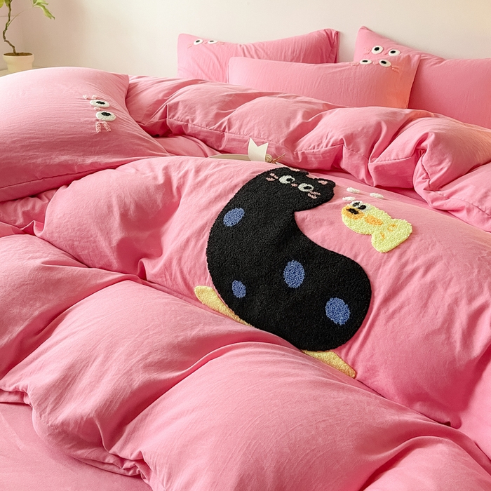 91家纺网 家纺一手货源 找家纺 梵克保罗 2025新款卡通水洗棉毛巾绣四件套 可爱猫-粉