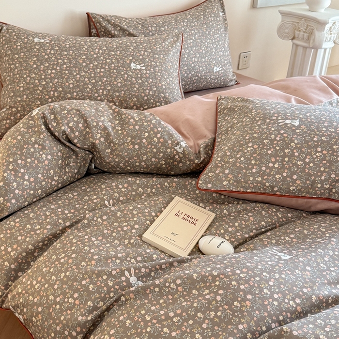 91家纺网 家纺一手货源 找家纺 梵克保罗 2025新款全棉嵌绳四件套 查理兔