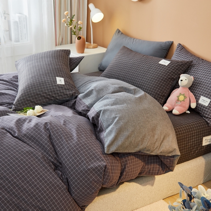 91家纺网 家纺一手货源 找家纺 梵克保罗 2025新款无印风四件套系列 小黑格-床笠款