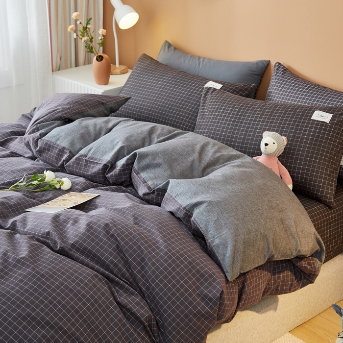 91家纺网 家纺一手货源 找家纺 梵克保罗 2025新款无印风四件套系列 小黑格-床笠款