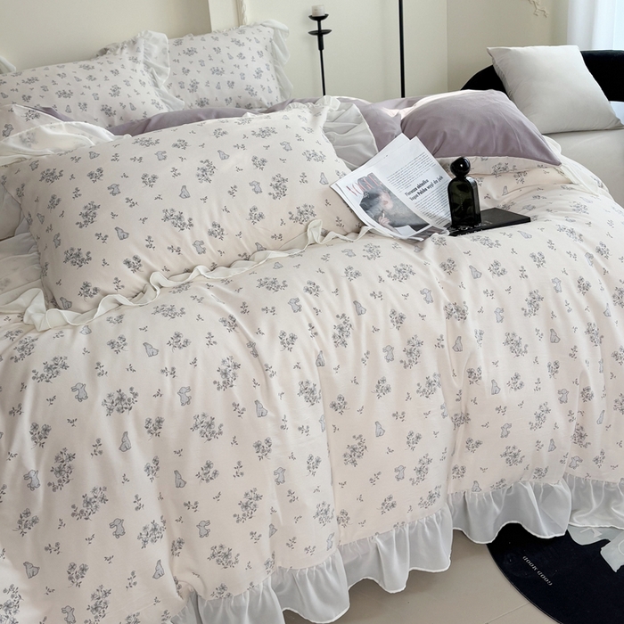 91家纺网 家纺一手货源 找家纺 梵克保罗 2025新款法式大花边针织棉四件套 丛林小兔