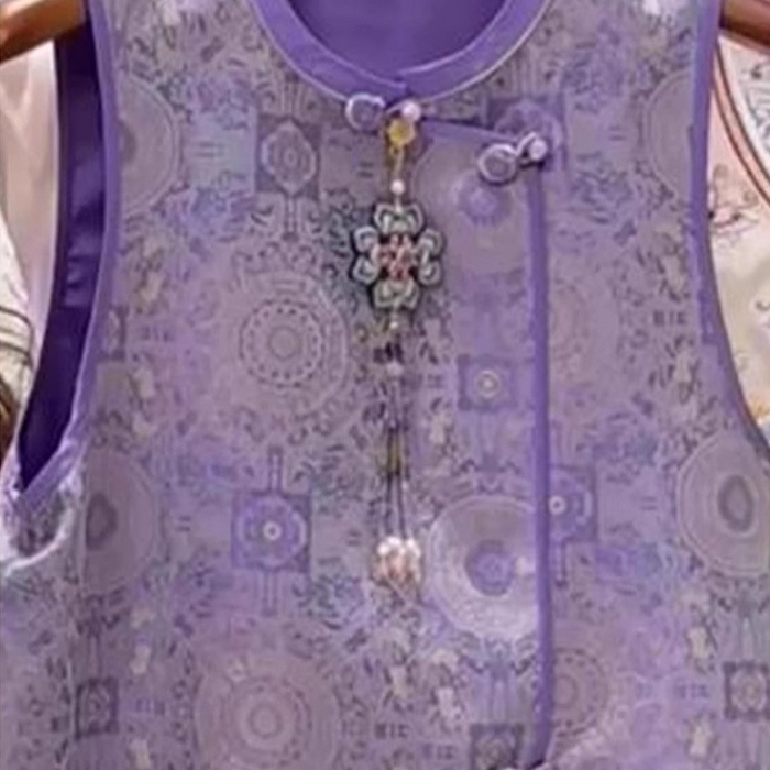 91家纺网 家纺一手货源 找家纺 洛兰沙家居馆【只代发】【只代发】 2025新款复古织锦缎细纱棉麻拼接马甲背心刺绣中式盘扣上衣 27