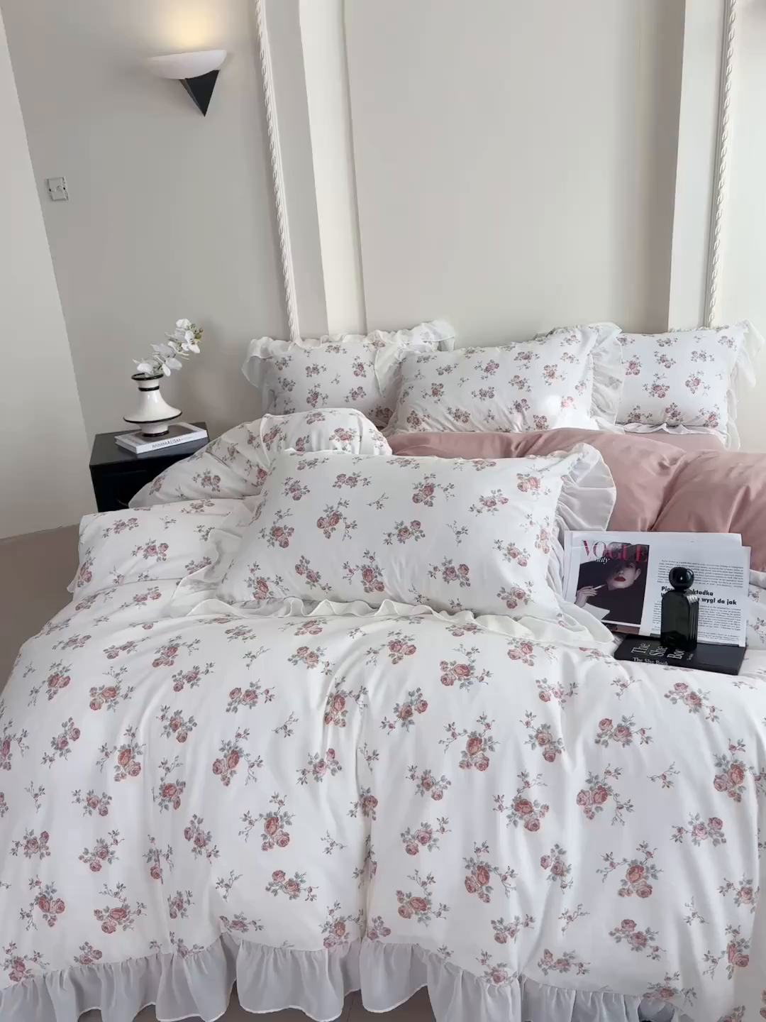 91家纺网 家纺一手货源 找家纺 梵克保罗 2025新款法式大花边针织棉四件套 春色人间