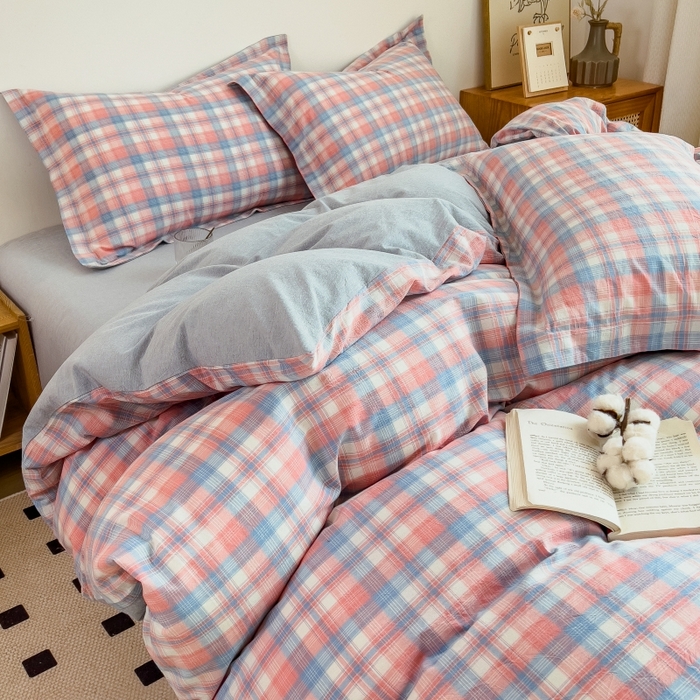 91家纺网 家纺一手货源 找家纺 梵克保罗 2025新款无印风四件套系列 炫彩格-床单款