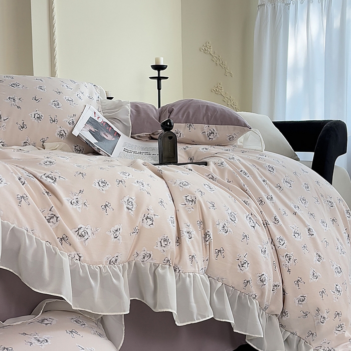 91家纺网 家纺一手货源 找家纺 梵克保罗 2025新款法式大花边针织棉四件套 花海