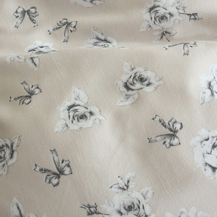 91家纺网 家纺一手货源 找家纺 梵克保罗 2025新款法式大花边针织棉四件套 花海