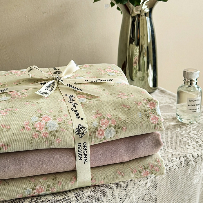 91家纺网 家纺一手货源 找家纺 梵克保罗 2025新款有氧针织双层纱印花四件套 山野心事