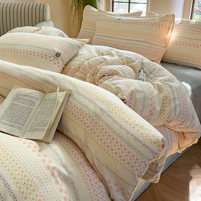 91家纺网 家纺一手货源 找家纺 梵克保罗 2025新款有氧针织双层纱印花四件套 少女情怀