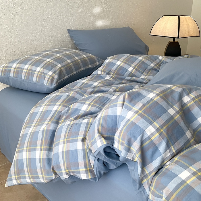 91家纺网 家纺一手货源 找家纺 梵克保罗 2025新款无印风四件套系列 天蓝中格-床单款