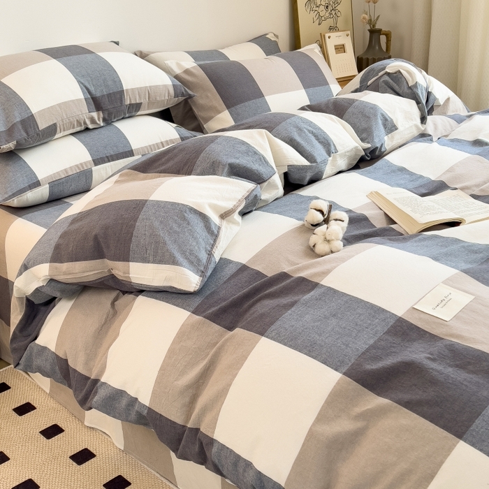 91家纺网 家纺一手货源 找家纺 梵克保罗 2025新款无印风四件套系列 深蓝大格-床单款