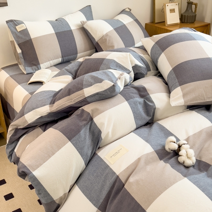 91家纺网 家纺一手货源 找家纺 梵克保罗 2025新款无印风四件套系列 深蓝大格-床单款