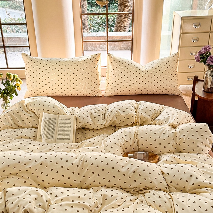 91家纺网 家纺一手货源 找家纺 梵克保罗 2025新款有氧针织双层纱印花四件套 怦然心动