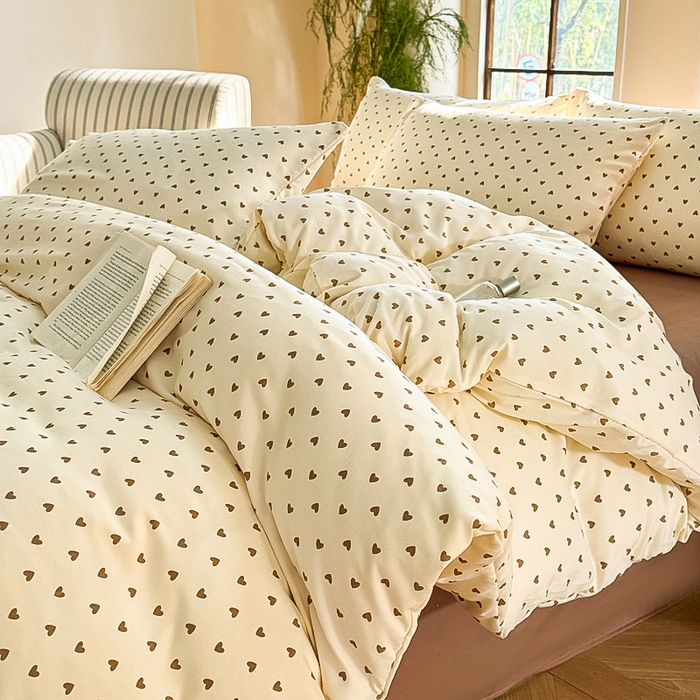 91家纺网 家纺一手货源 找家纺 梵克保罗 2025新款有氧针织双层纱印花四件套 怦然心动