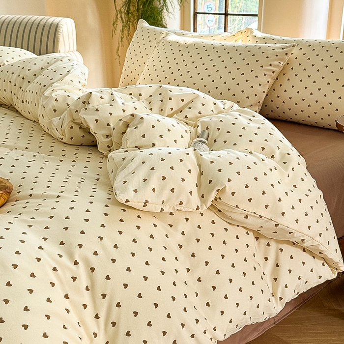 91家纺网 家纺一手货源 找家纺 梵克保罗 2025新款有氧针织双层纱印花四件套 怦然心动