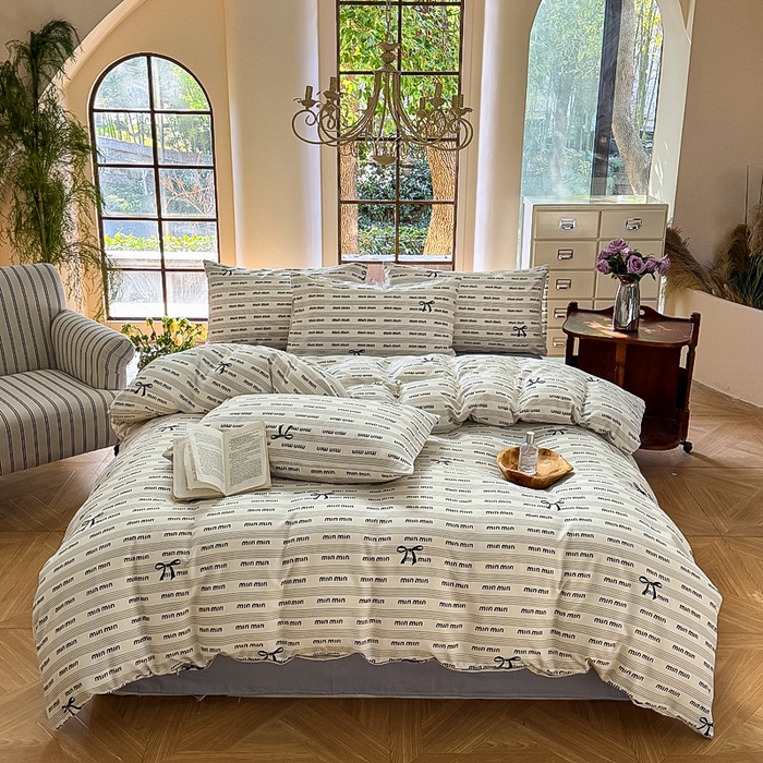 91家纺网 家纺一手货源 找家纺 梵克保罗 2025新款有氧针织双层纱印花四件套 夏日谣曲