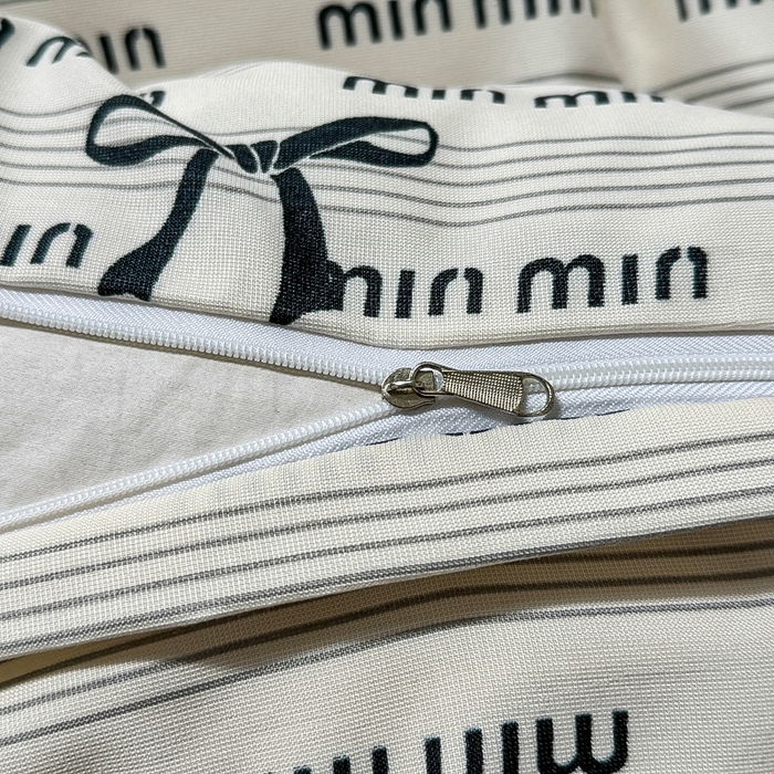 91家纺网 家纺一手货源 找家纺 梵克保罗 2025新款有氧针织双层纱印花四件套 夏日谣曲