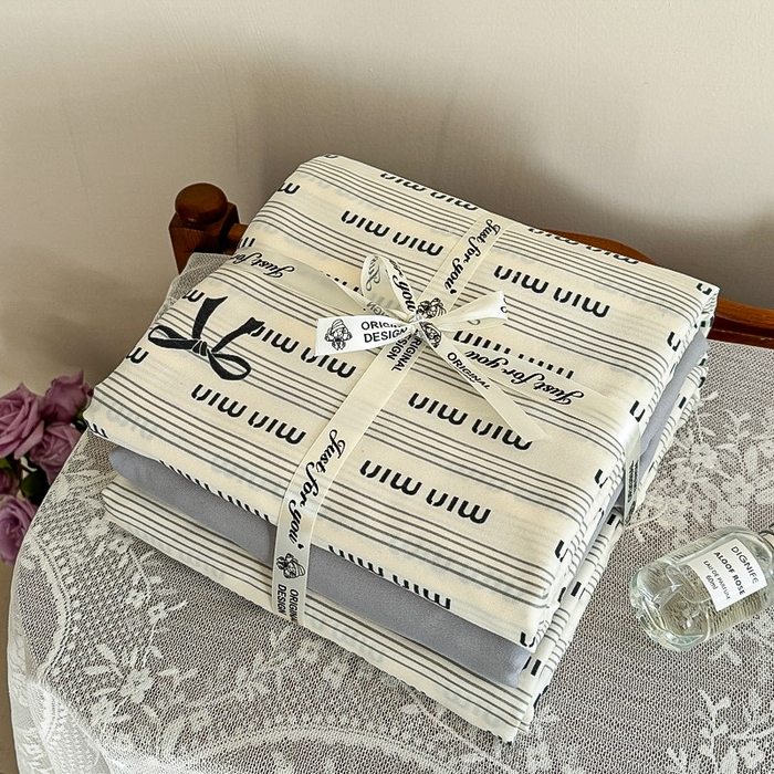 91家纺网 家纺一手货源 找家纺 梵克保罗 2025新款有氧针织双层纱印花四件套 夏日谣曲