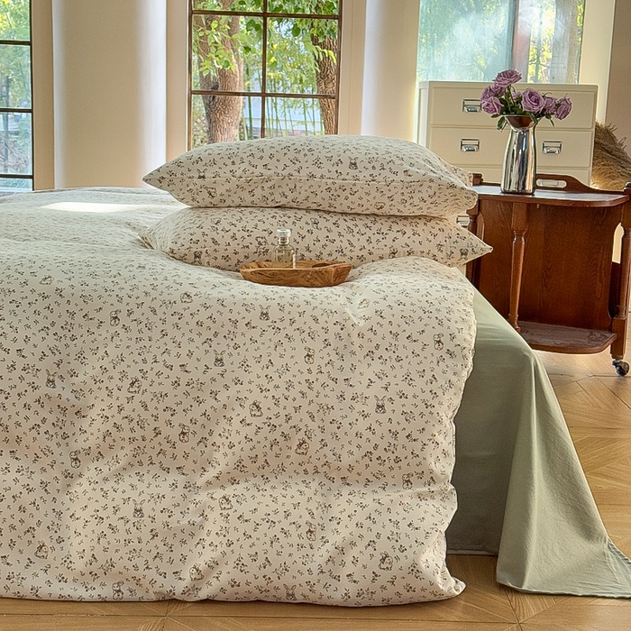 91家纺网 家纺一手货源 找家纺 梵克保罗 2025新款有氧针织双层纱印花四件套 田野兔