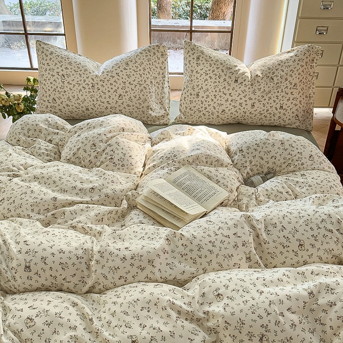 91家纺网 家纺一手货源 找家纺 梵克保罗 2025新款有氧针织双层纱印花四件套 田野兔