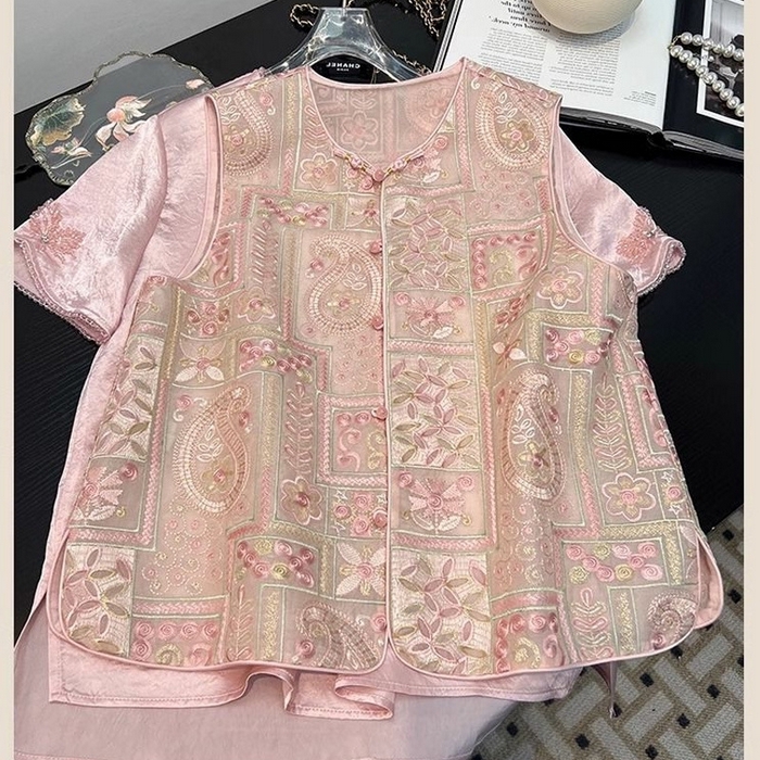 洛兰沙家居馆【只代发】【只代发】 2025新款复古织锦缎细纱棉麻拼接马甲背心刺绣中式盘扣上衣 30