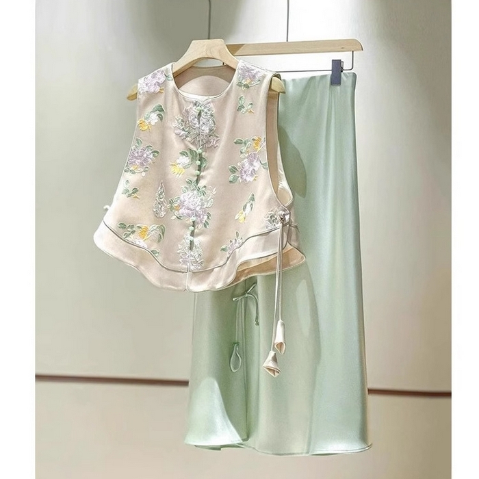 91家纺网 家纺一手货源 找家纺 洛兰沙家居馆【只代发】【只代发】 2025新款复古织锦缎细纱棉麻拼接马甲背心刺绣中式盘扣上衣 31