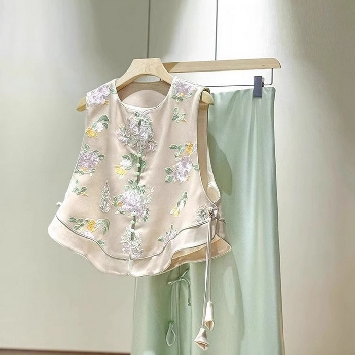 91家纺网 家纺一手货源 找家纺 洛兰沙家居馆【只代发】【只代发】 2025新款复古织锦缎细纱棉麻拼接马甲背心刺绣中式盘扣上衣 31