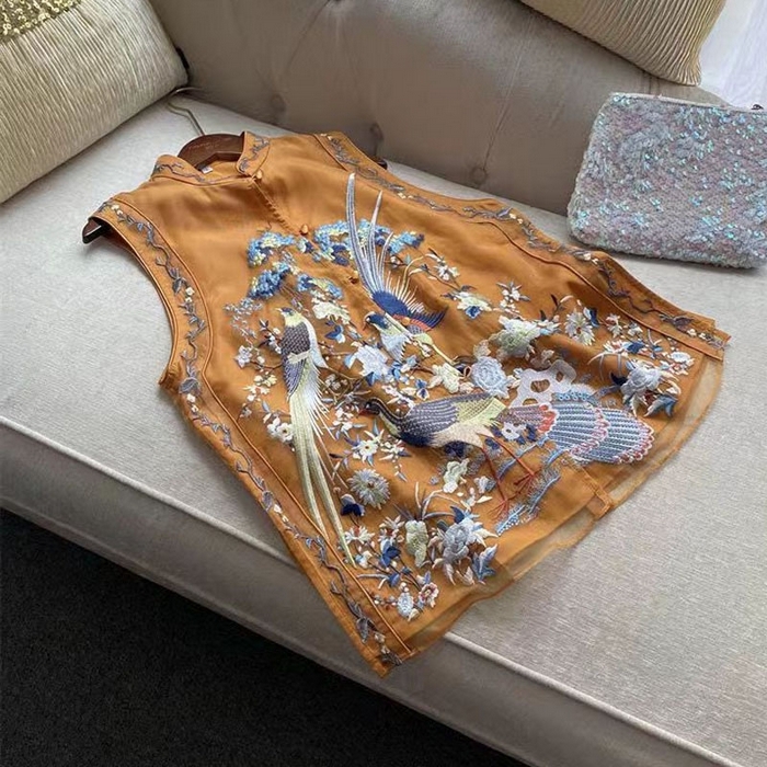 洛兰沙家居馆【只代发】【只代发】 2025新款复古织锦缎细纱棉麻拼接马甲背心刺绣中式盘扣上衣 32