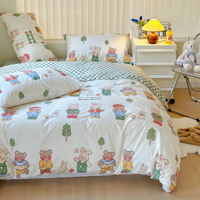 91家纺网 家纺一手货源 找家纺 梵克保罗 2025春夏新款全棉小清新卡通碎花学生季三件套四件套 童心