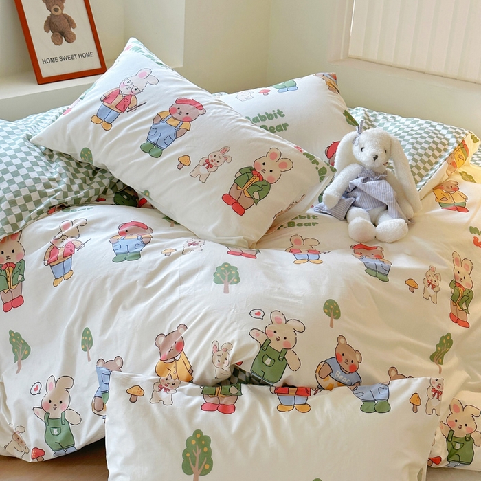 91家纺网 家纺一手货源 找家纺 梵克保罗 2025春夏新款全棉小清新卡通碎花学生季三件套四件套 童心