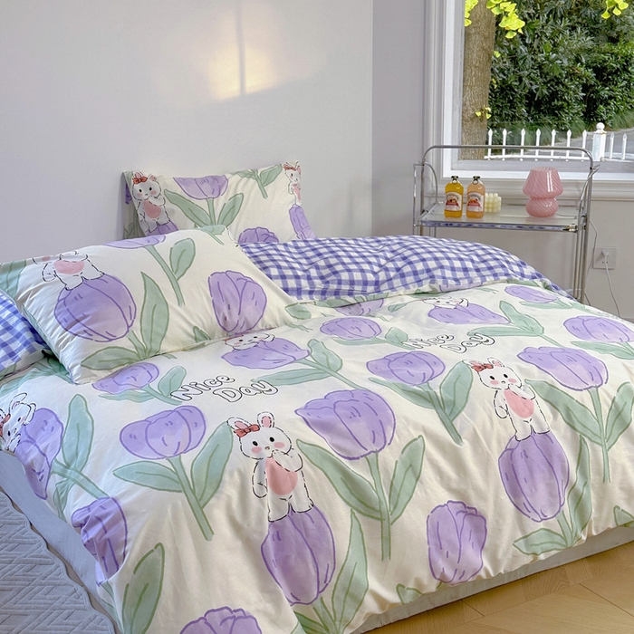 91家纺网 家纺一手货源 找家纺 梵克保罗 2025春夏新款全棉小清新卡通碎花学生季三件套四件套 知语