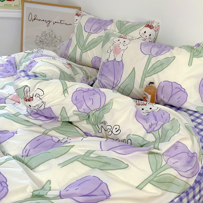 91家纺网 家纺一手货源 找家纺 梵克保罗 2025春夏新款全棉小清新卡通碎花学生季三件套四件套 知语